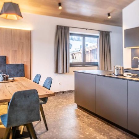 Apartment In Wald Im Pinzgau With A Carport Esterno foto
