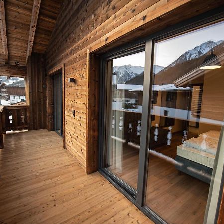 Apartment In Wald Im Pinzgau With A Carport Esterno foto