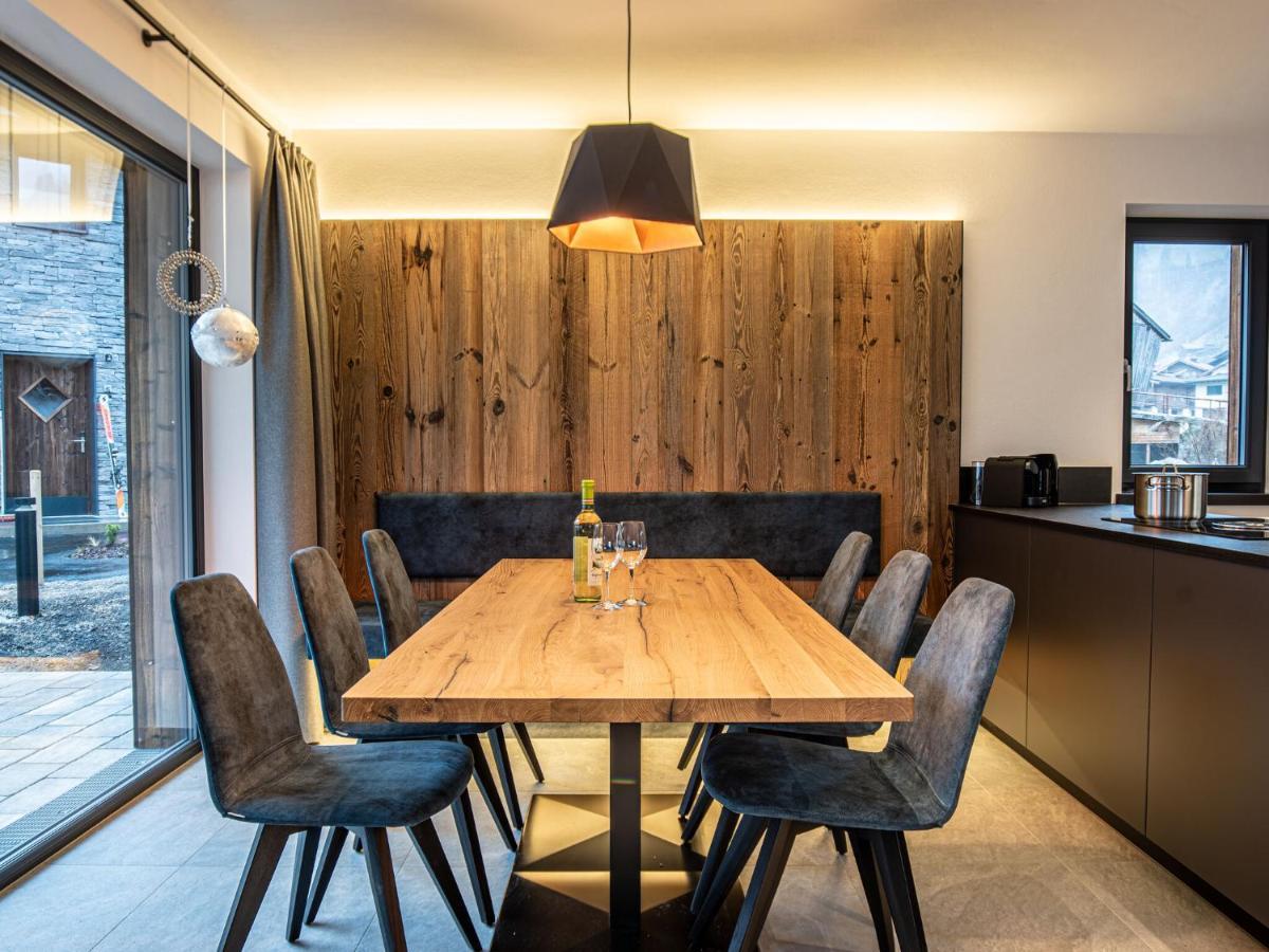 Apartment In Wald Im Pinzgau With A Carport Esterno foto