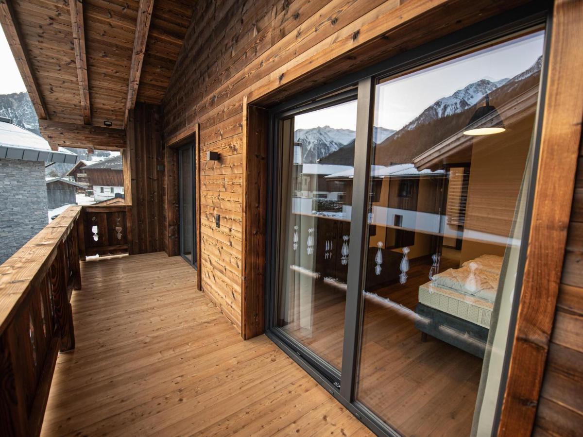 Apartment In Wald Im Pinzgau With A Carport Esterno foto